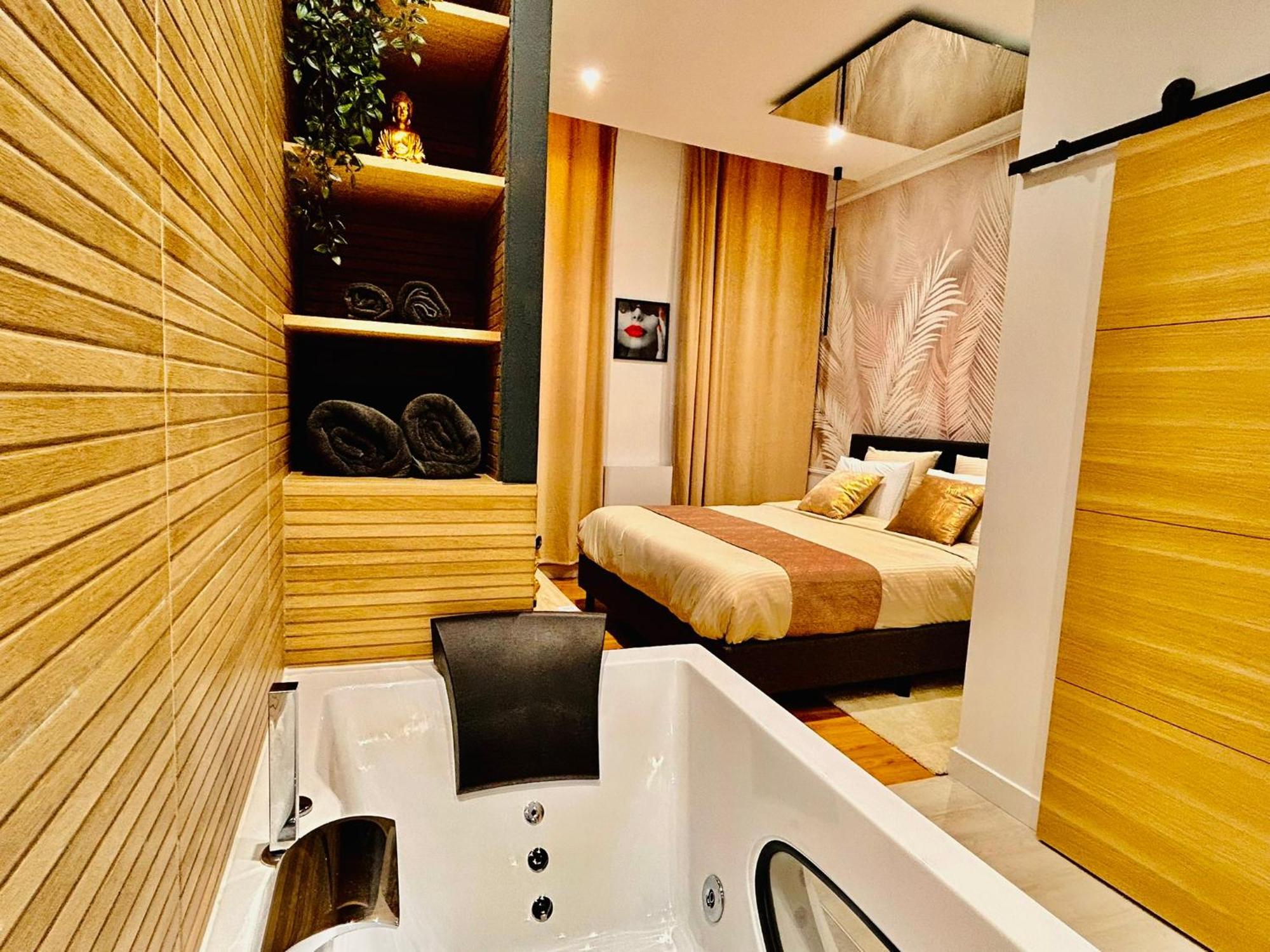 Apartment Cosy Jacuzzi - Secrets D'ana Troyes